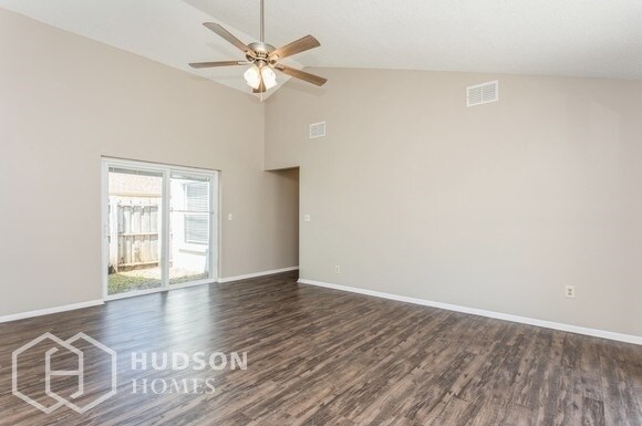 Building Photo - NOW AVAILABLE! - 5905 Birchwood Dr, Tampa,...