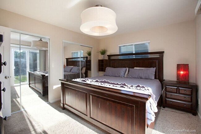 Building Photo - YOUR NEW HOME - IMPERIAL BEACH 3 bed / 2 bath Minutes to the beach!!