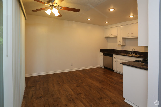 Interior Photo - Park Cerritos Apartments