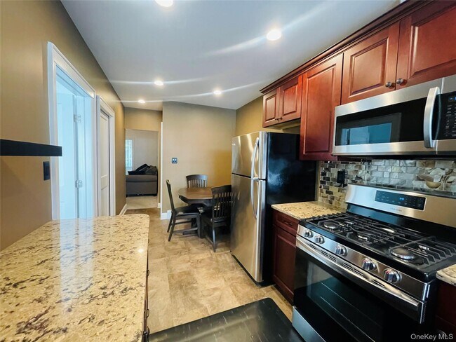 Foto del edificio - 47-32 39th St