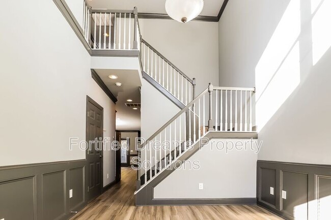 Building Photo - 103 Eva Dr