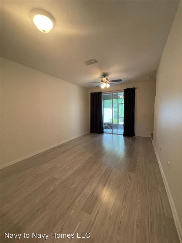 Foto del edificio - 6060 Bartram Village Dr