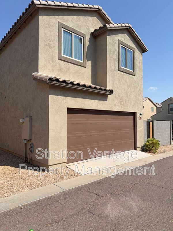 Foto principal - 5456 W Fulton St