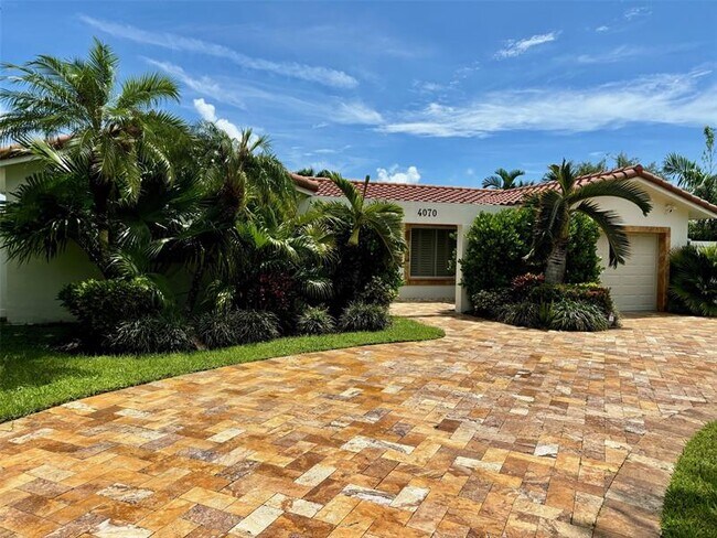 Foto del edificio - 4070 NE 26th Ave