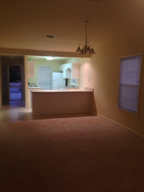 Foto del edificio - 107 Melville Lane - Condo for Rent