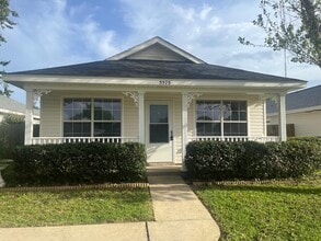 Building Photo - 5575 Meadow Creek Pl