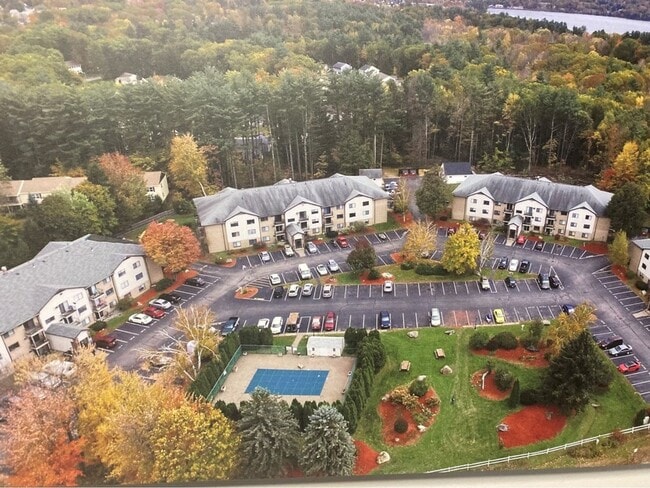 Interior Photo - Lakeshore Estates - Newly Remodeled studios, 1, 2 and 3 br Apartment Homes