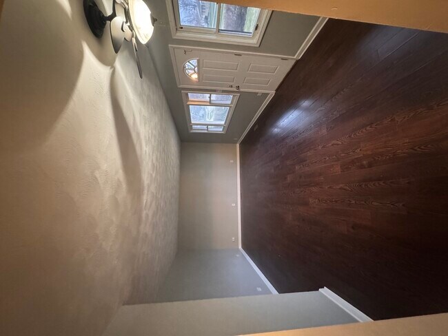 Foto del edificio - 202 E Streamwood Blvd