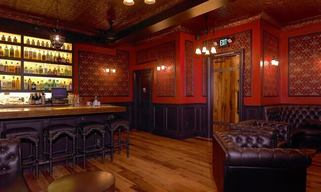Interior Photo - 1799 Mission St