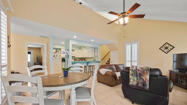 Foto del edificio - 4 Townhouse Cir