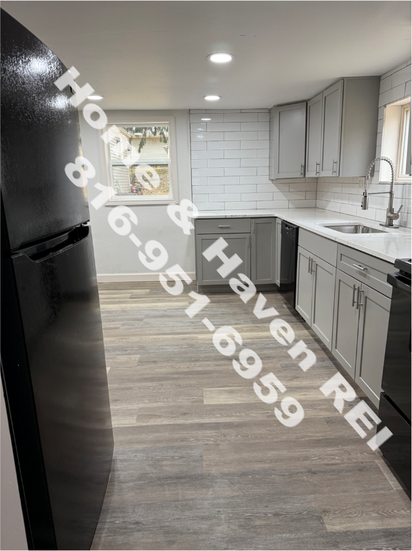 Foto del edificio - 10503 E Scarritt Ave