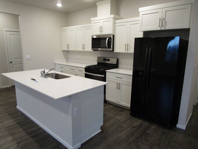 Foto del edificio - 512 NE Union Loop