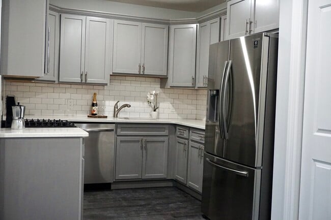 Studio - Kitchen - 59-63 Courtland St