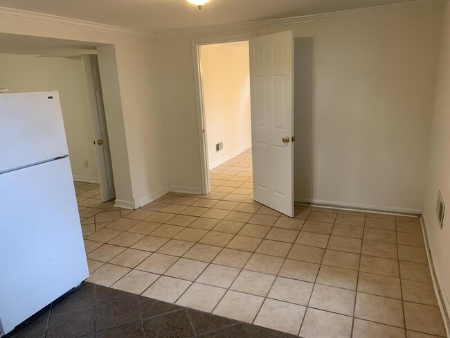 Foto del edificio - 1505 Pocomoke St, Apt 3