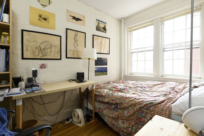 Building Photo - 41 Bowdoin St
