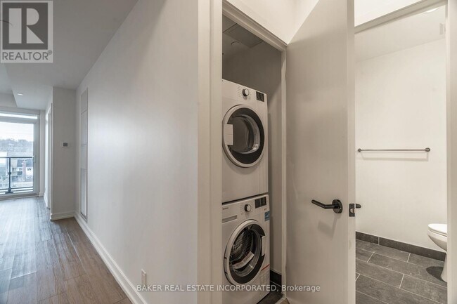 Photo du bâtiment - 740-740 Dupont St
