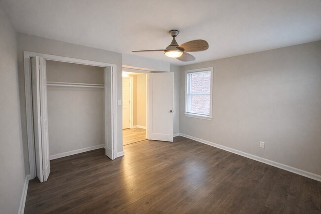 Foto del edificio - 2026 Move-In Special – $500 LEASE SIGNING BONUS!! Affordable 2-Bedroom Apartment in Southeast DC
