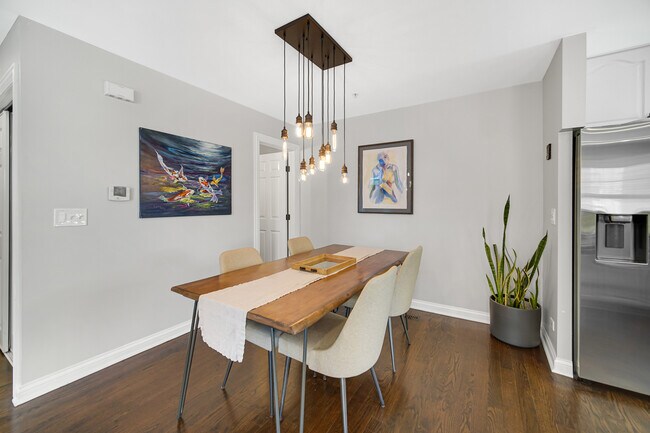 Foto del edificio - 101 S Evergreen Ave