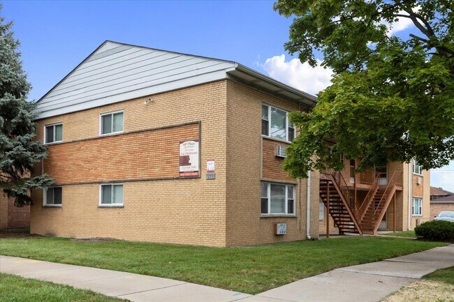 Foto del edificio - 6212 W 64th Pl