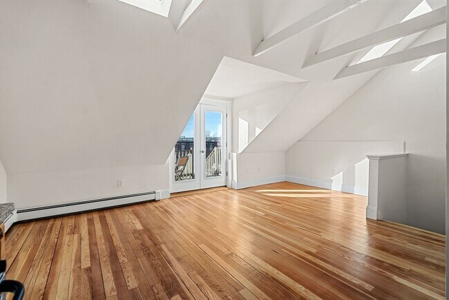 Foto del edificio - 294 Meridian St