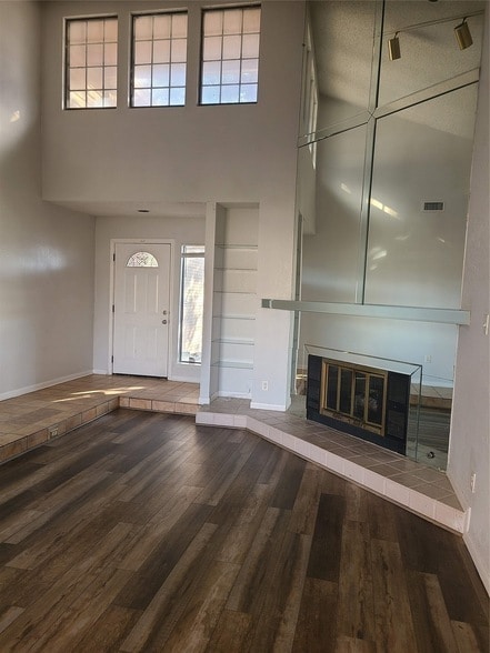 Photo - 305 Centennial Boulevard Unit