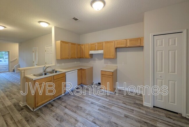 Foto del edificio - 4706 Playpen Dr