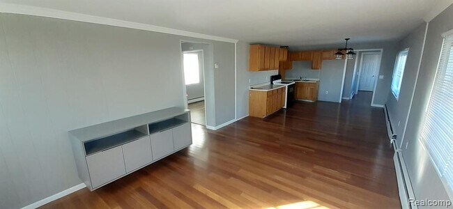 Foto del edificio - 2557 Desmond Rd