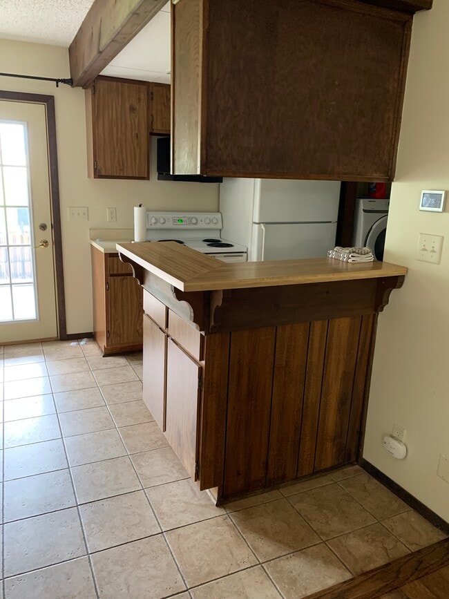 Foto del edificio - 3284 Merrill St