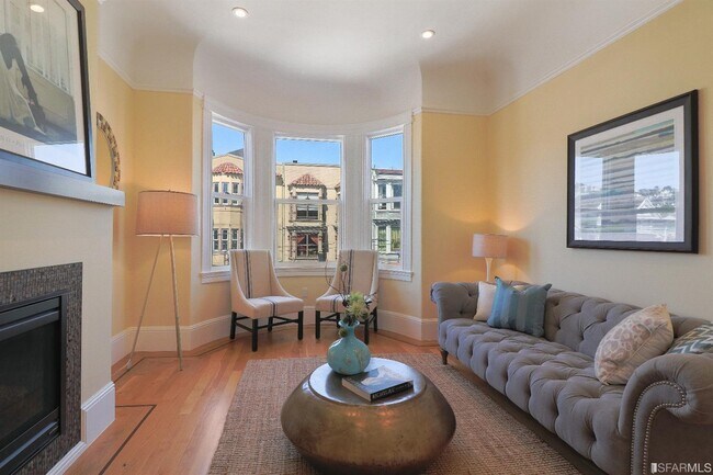 Building Photo - 465 Castro St