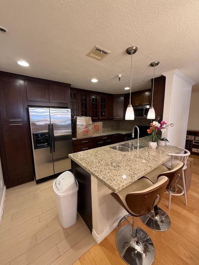 2bed 2bath in Los Angeles - 2bed 2bath in Los Angeles Apartment
