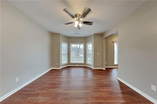 Building Photo - 374 Oak Springs Dr NW