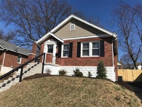 Building Photo - 1120 Wilshire Ave