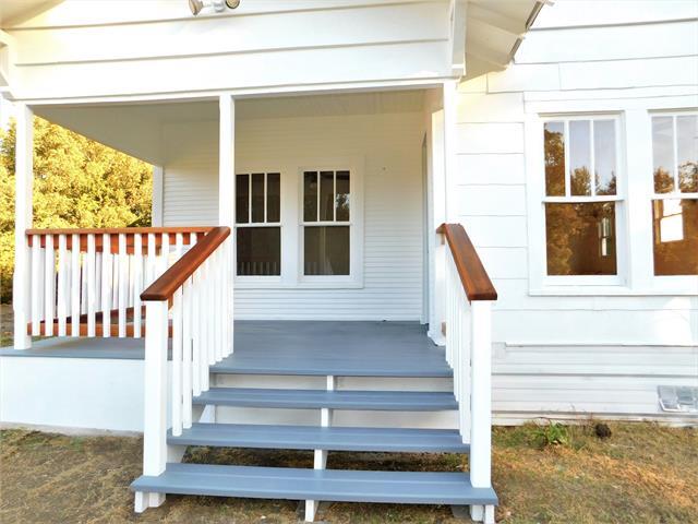 Building Photo - 14708 Fairview Cir