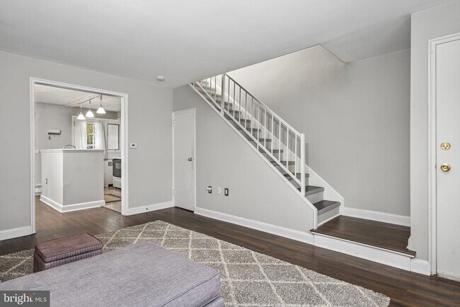 Foto del edificio - 200 Maplewood Dr