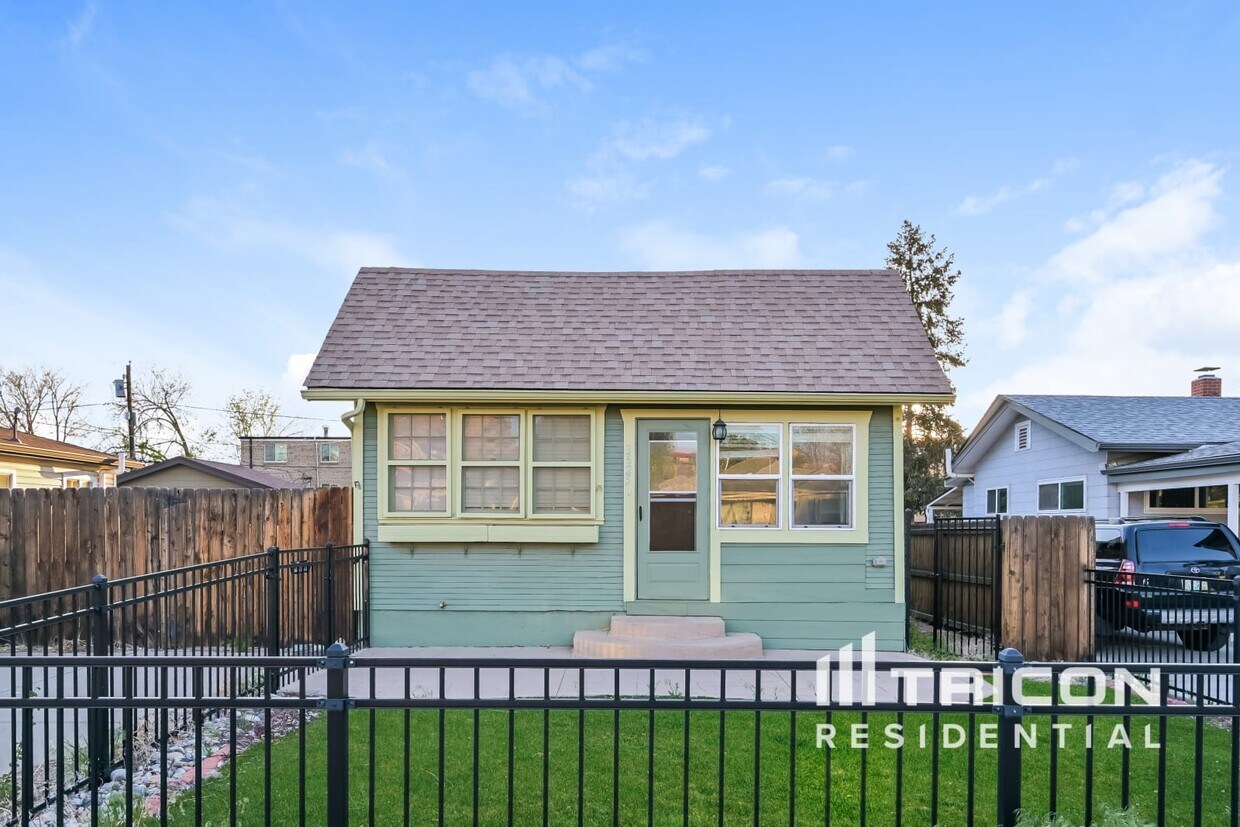 Foto principal - 3625 S Elati St