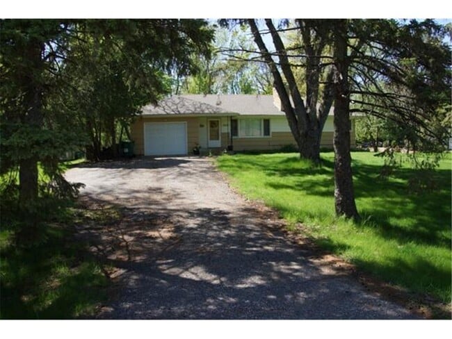 Building Photo - 3006 Atwood Dr
