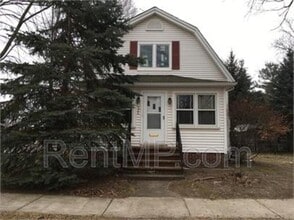 Building Photo - 524 N Kinney Ave