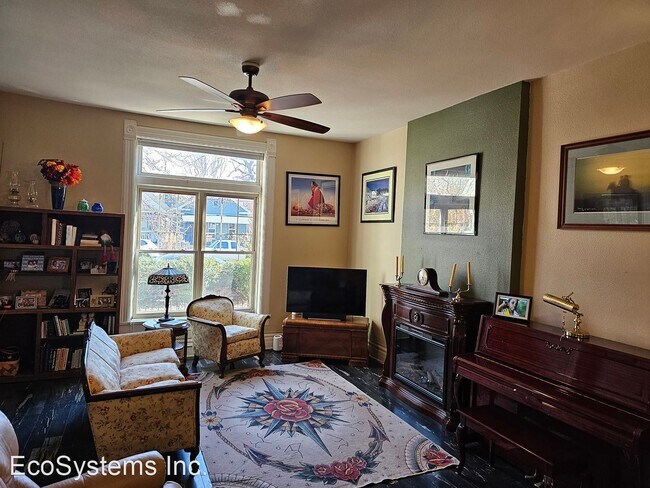Building Photo - 1 br, 1 bath House - 1419 N Lipan St