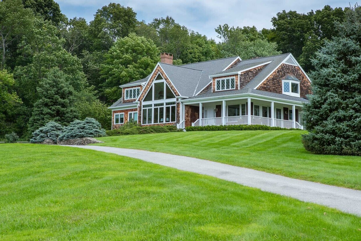 72 N Mabbettsville Rd, Millbrook, NY 12545 House Rental in Millbrook