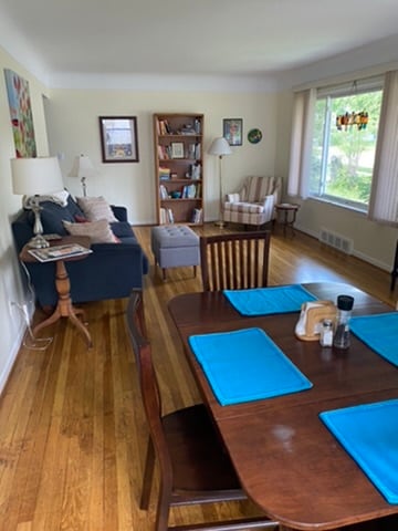 Living/Dining room - 2011 Helen St