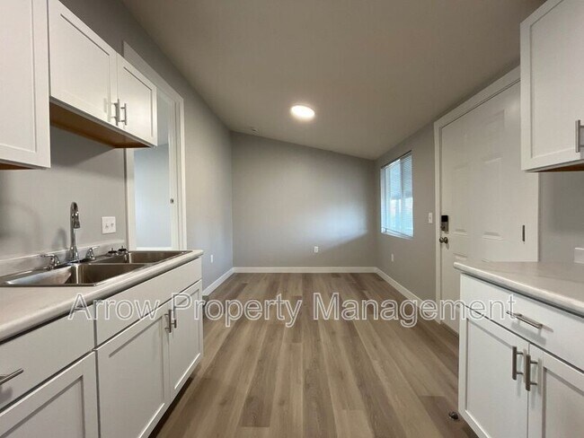 Foto del edificio - 877 N 26th St