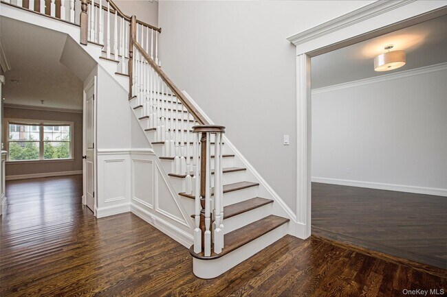 Building Photo - 5 Sonny Trail