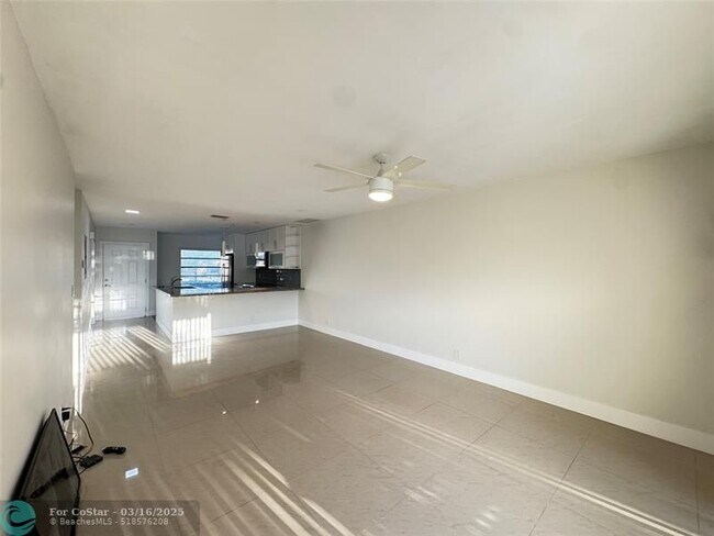 Foto del edificio - 20946 Sedgewick Dr