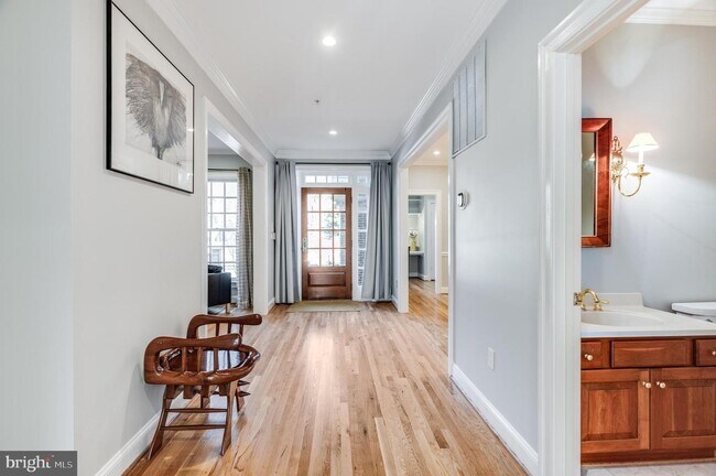 Foto del edificio - 7802 Hidden Meadow Terrace