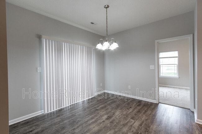 Foto del edificio - 3296 S Ansley Dr