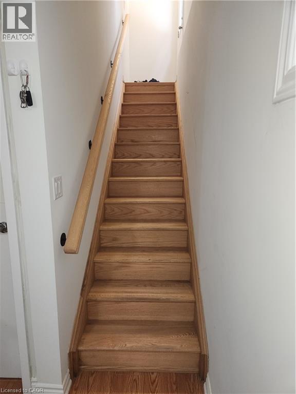 Building Photo - 142 Nottingham Rd