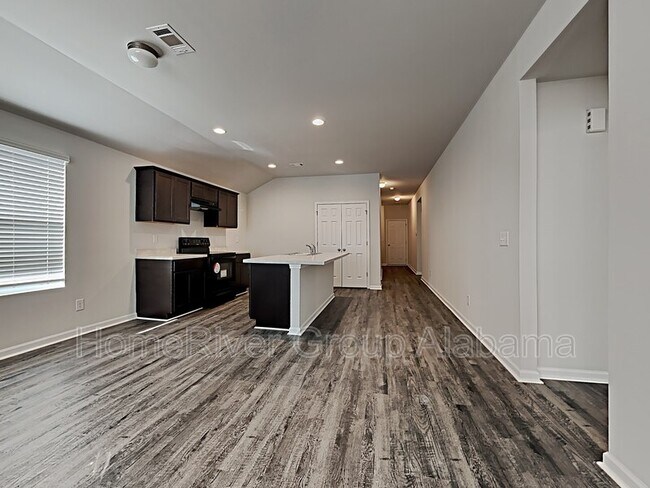 Foto del edificio - 12408 Waterbury Dr