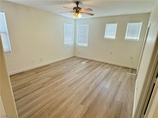 Building Photo - 8688 Mesquite Hills St