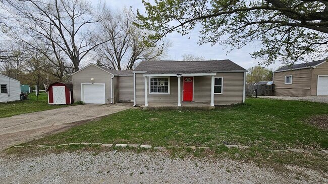 Building Photo - 5474 Terrace Ave