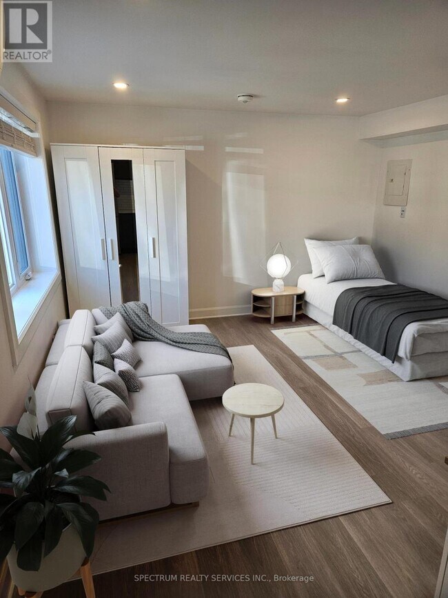 Building Photo - 49 Gotham Ct